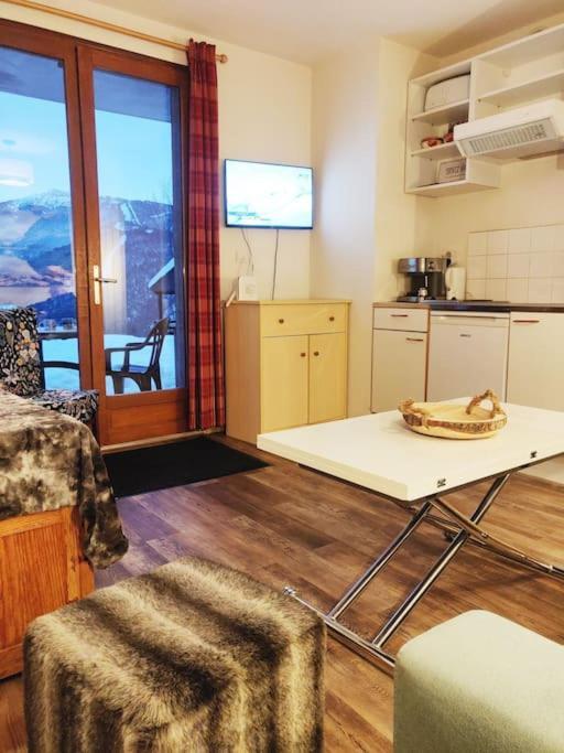 T2 Confortable 31M2 Piscine Terrasse Vue Degagee Montagne Ignaux Экстерьер фото